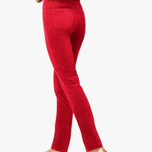 Women's Red Jeans - Picture 4 of 15